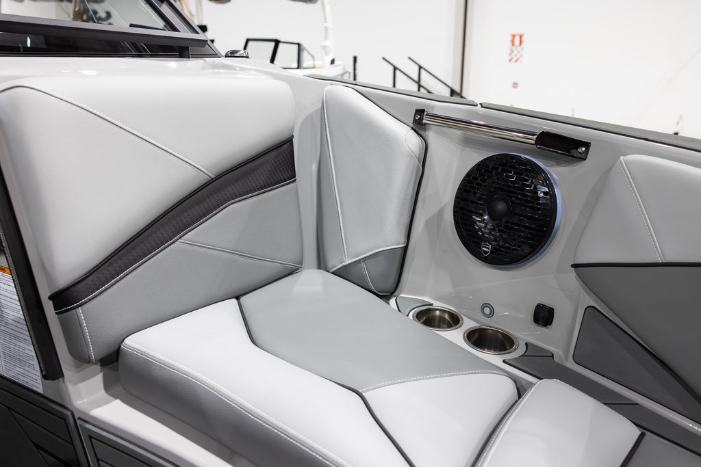 2026 CENTURION NV213