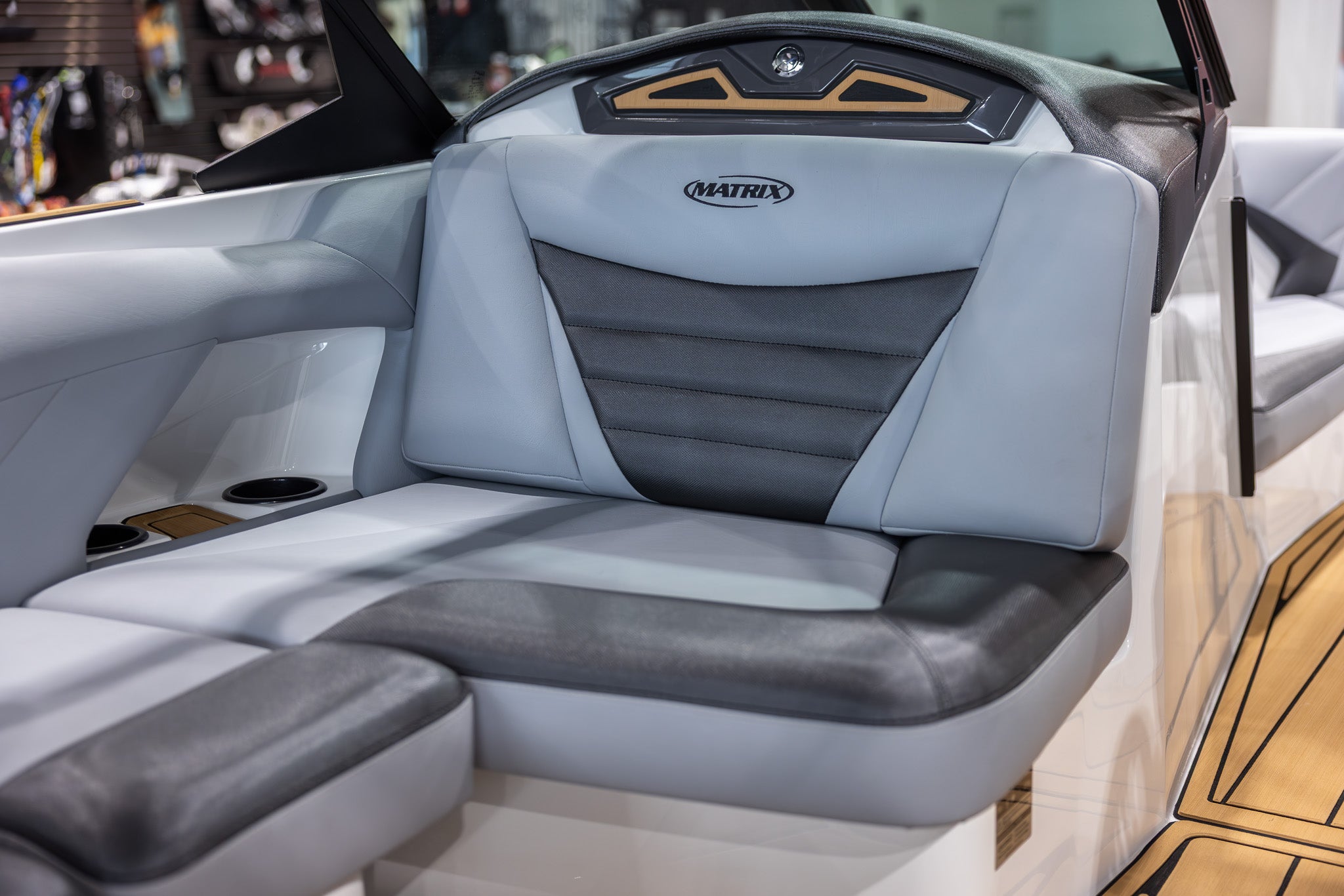 2025 MATRIX MXV