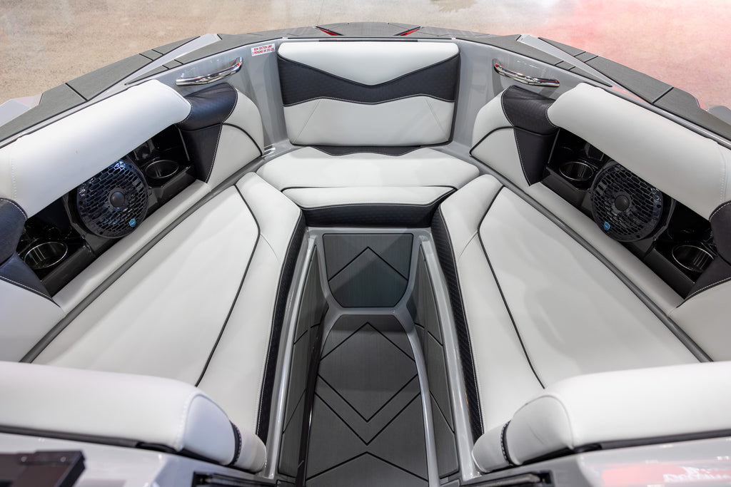 2026 SUPREME S220