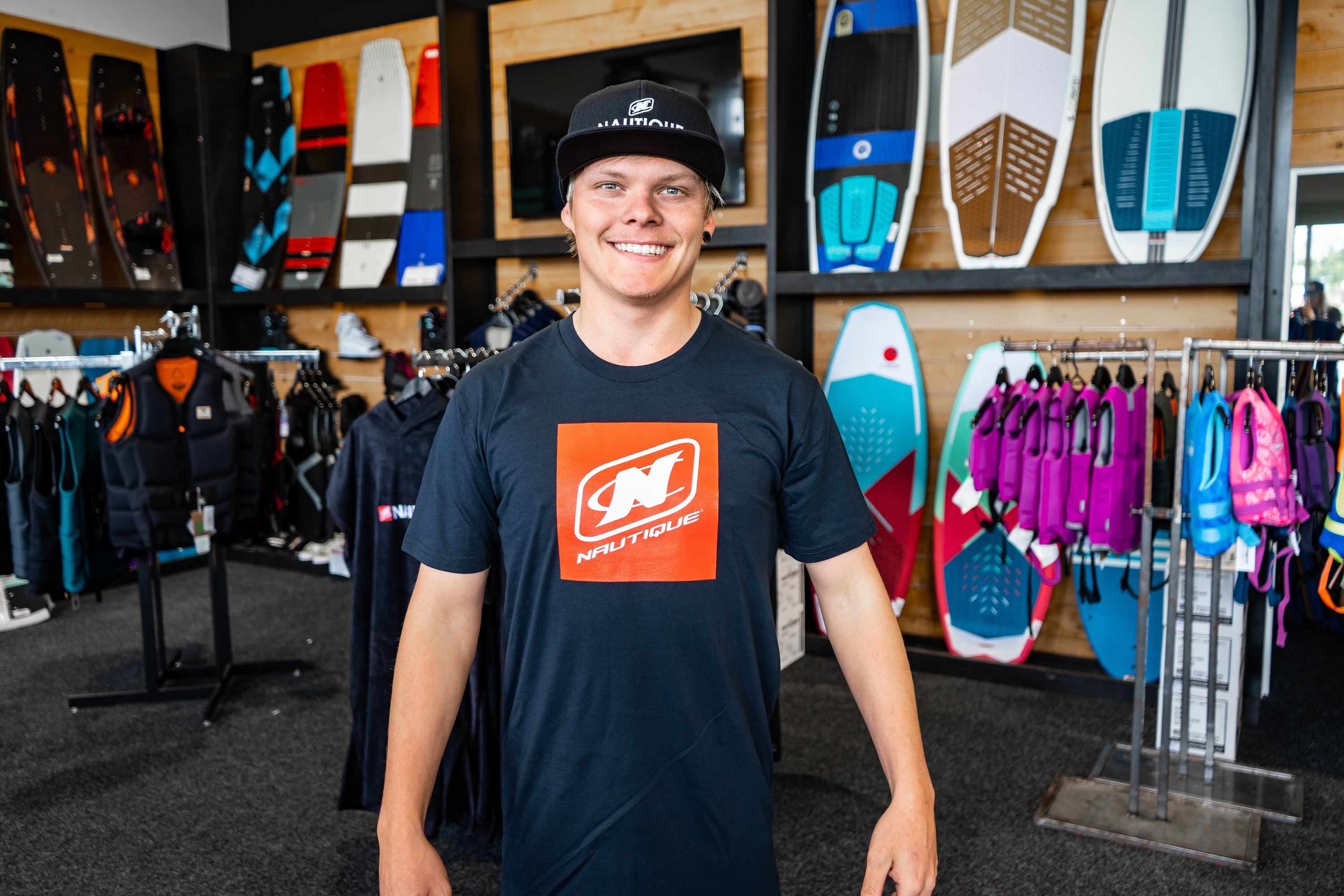 Nautique Mens Tee Square Logo Navy