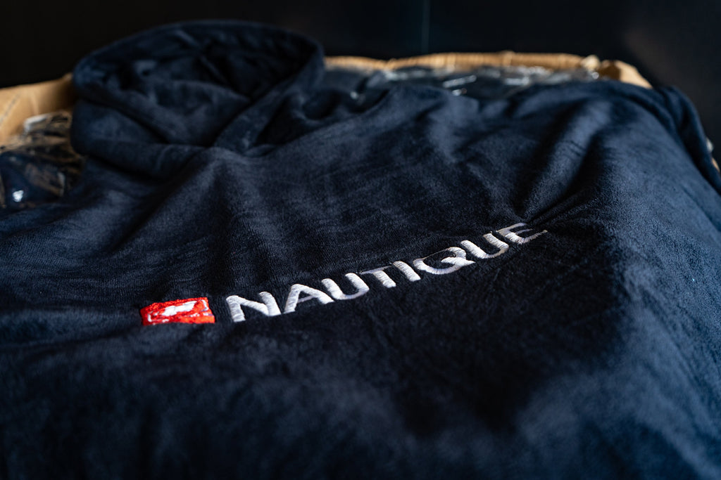 Nautique Towel Poncho Black 2020